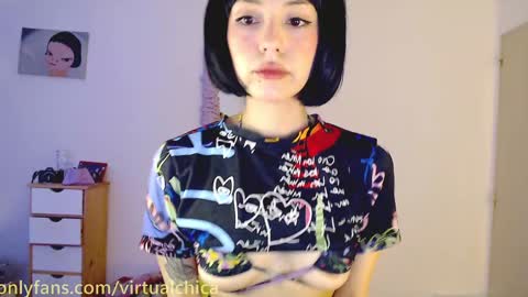Snapshot of virtualchica chatting on 1, 2, 2025 Minerva online show from 1, 2, 2025