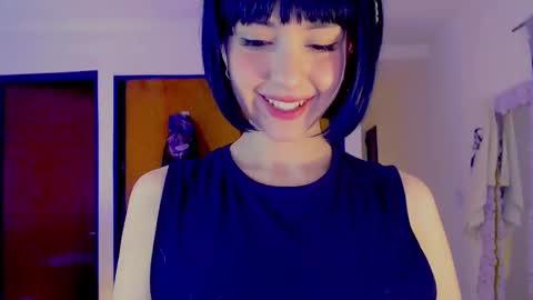 Snapshot of virtualchica chatting on 12, 9, 2025 Minerva online show from 12, 9, 2025