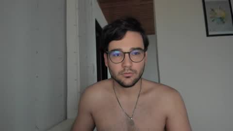 Vito Ferrer online show from 6, 2, 2026