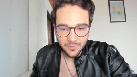 Vito Ferrer online show from 9, 2, 2026