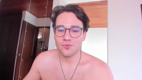 Vito Ferrer online show from 16, 2, 2026