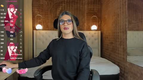 VittaaaPlease help me with your thumbs up its important  online show from 8, 1, 2025