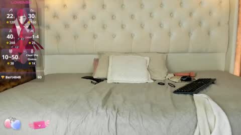 VittaaaPlease help me with your thumbs up its important  online show from 4, 2, 2025