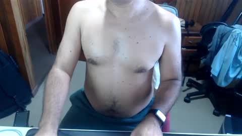 Vittohot online show from 4, 3, 2025