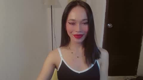 Snapshot of vivahotbabessandra chatting on 18, 5, 2026 SANDRA GOING YOU online show from 18, 5, 2026