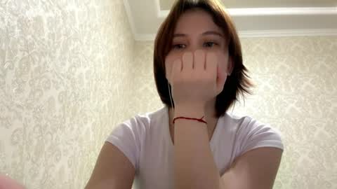 Snapshot of vivatrude chatting on 1, 4, 2026 Sonya online show from 1, 4, 2026