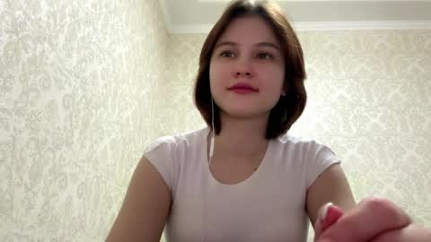 Snapshot of vivatrude chatting on 2, 4, 2026 Sonya online show from 2, 4, 2026