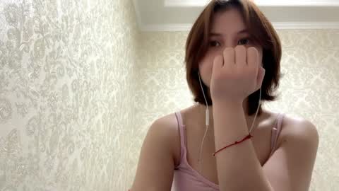 Snapshot of vivatrude chatting on 5, 4, 2026 Sonya online show from 5, 4, 2026
