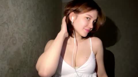Snapshot of vivatrude chatting on 11, 5, 2026 Sonya online show from 11, 5, 2026