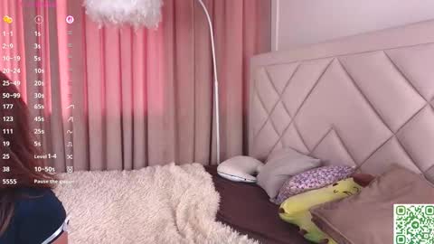 Snapshot of vivi_ennes chatting on 11, 10, 2025 You like my friends can call me LUNA  This is my first day here online show from 11, 10, 2025
