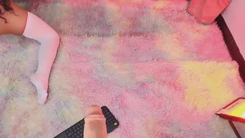 Snapshot of vivi_gh1 chatting on 5, 1, 2025 Vivi online show from 5, 1, 2025