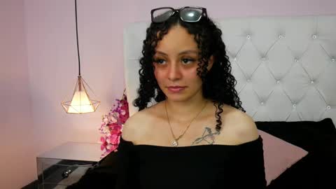 Snapshot of vivi_gh1 chatting on 27, 9, 2025 Vivi online show from 27, 9, 2025
