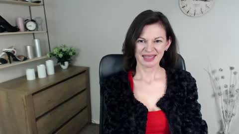 Vivian online show from 30, 12, 2024