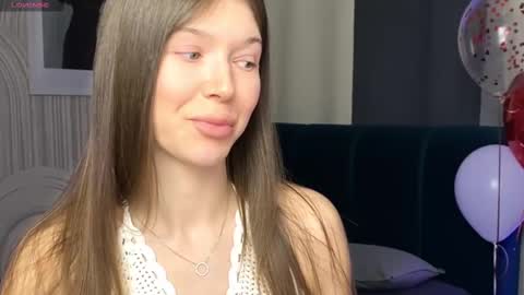 Snapshot of vivian_evans_ chatting on 20, 2, 2025 Vivian Evans online show from 20, 2, 2025