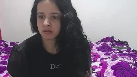 Snapshot of vivian_walt_ chatting on 6, 1, 2025 melissa online show from 6, 1, 2025