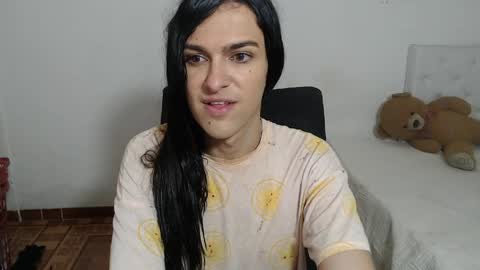 instagram Viviana73215 online show from 18, 5, 2026