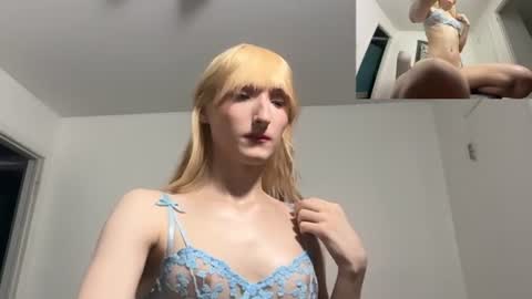 vivian layy online show from 2, 7, 2026