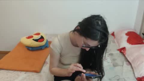 Vivian Gray online show from 22, 10, 2025