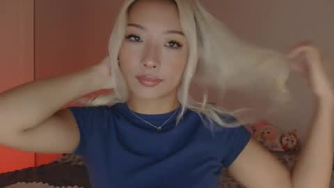 vivianwinters online show from 11, 11, 2025