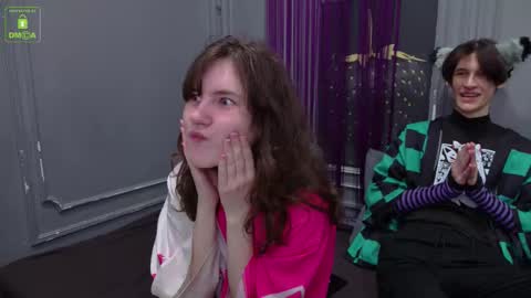 VIVIARAGENDY online show from 17, 9, 2025