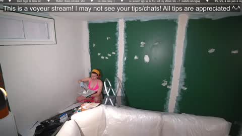 Snapshot of vivid_whit chatting on 3, 10, 2025 Whitney online show from 3, 10, 2025