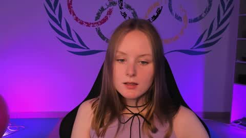Vivien online show from 3, 12, 2024