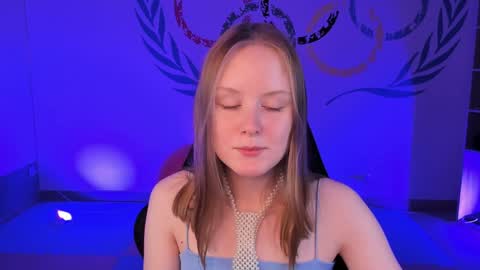 Vivien online show from 7, 12, 2024