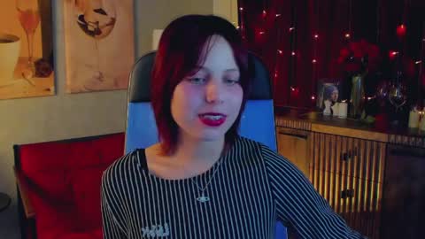 Vivienne  online show from 10, 5, 2026
