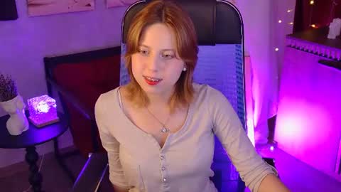 Vivienne  online show from 9, 7, 2026