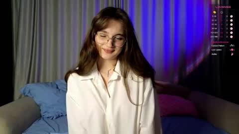 Snapshot of vivyboo111 chatting on 7, 10, 2025 vivyboo111 online show from 7, 10, 2025