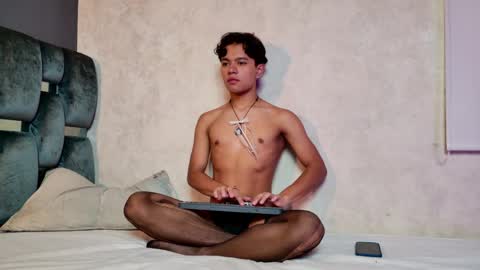 vix_hot online show from 2, 5, 2026