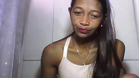 Snapshot of vixen_lina chatting on 23, 6, 2026 vixen_lina online show from 23, 6, 2026