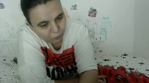 Snapshot of vixenbya chatting on 8, 2, 2025 vixenbya online show from 8, 2, 2025