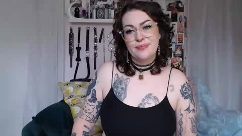 Snapshot of vixinvvitch chatting on 1, 5, 2026 VIXIN online show from 1, 5, 2026