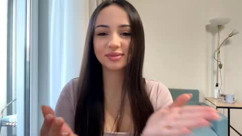 Miss Mia online show from 15, 3, 2026