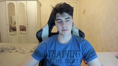 Snapshot of vlad1605 chatting on 24, 9, 2025 Martin online show from 24, 9, 2025