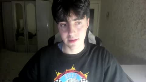 Snapshot of vlad1605 chatting on 26, 10, 2025 Martin online show from 26, 10, 2025