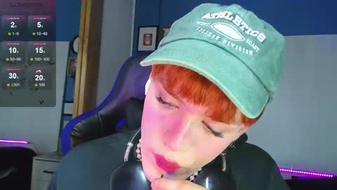 Snapshot of vladhellsing4 chatting on 14, 10, 2025 Vlad  online show from 14, 10, 2025