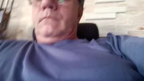 vlami69 online show from 10, 5, 2026