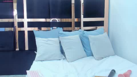 Snapshot of volkovbaby chatting on 13, 12, 2025 Lisa online show from 13, 12, 2025