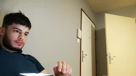 Snapshot of volquane chatting on 4, 10, 2025 volquane online show from 4, 10, 2025