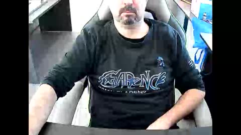 Snapshot of vonele chatting on 3, 12, 2024 Vonn online show from 3, 12, 2024