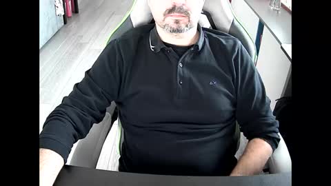 Snapshot of vonele chatting on 10, 1, 2025 Vonn online show from 10, 1, 2025