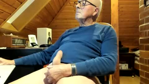 Snapshot of vonrex1 chatting on 31, 12, 2024 heinz online show from 31, 12, 2024