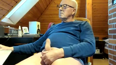 Snapshot of vonrex1 chatting on 3, 1, 2025 heinz online show from 3, 1, 2025