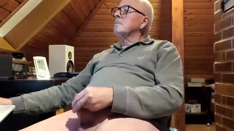 Snapshot of vonrex1 chatting on 13, 1, 2025 heinz online show from 13, 1, 2025