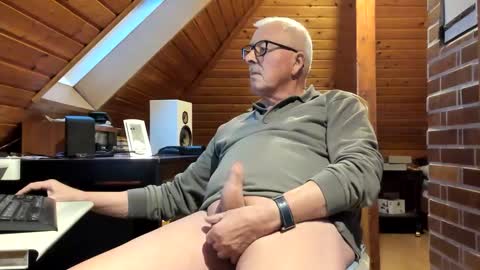 Snapshot of vonrex1 chatting on 17, 1, 2025 heinz online show from 17, 1, 2025