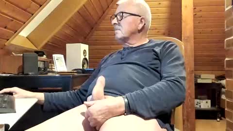 Snapshot of vonrex1 chatting on 21, 1, 2025 heinz online show from 21, 1, 2025