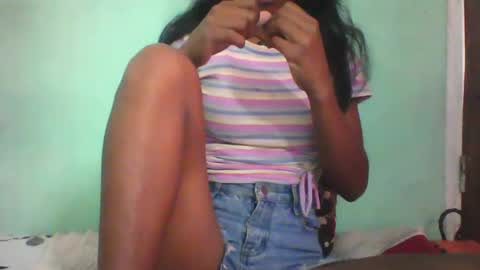 Snapshot of vounialdy chatting on 12, 2, 2025 vounialdy online show from 12, 2, 2025