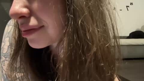 voyliza online show from 2, 12, 2025